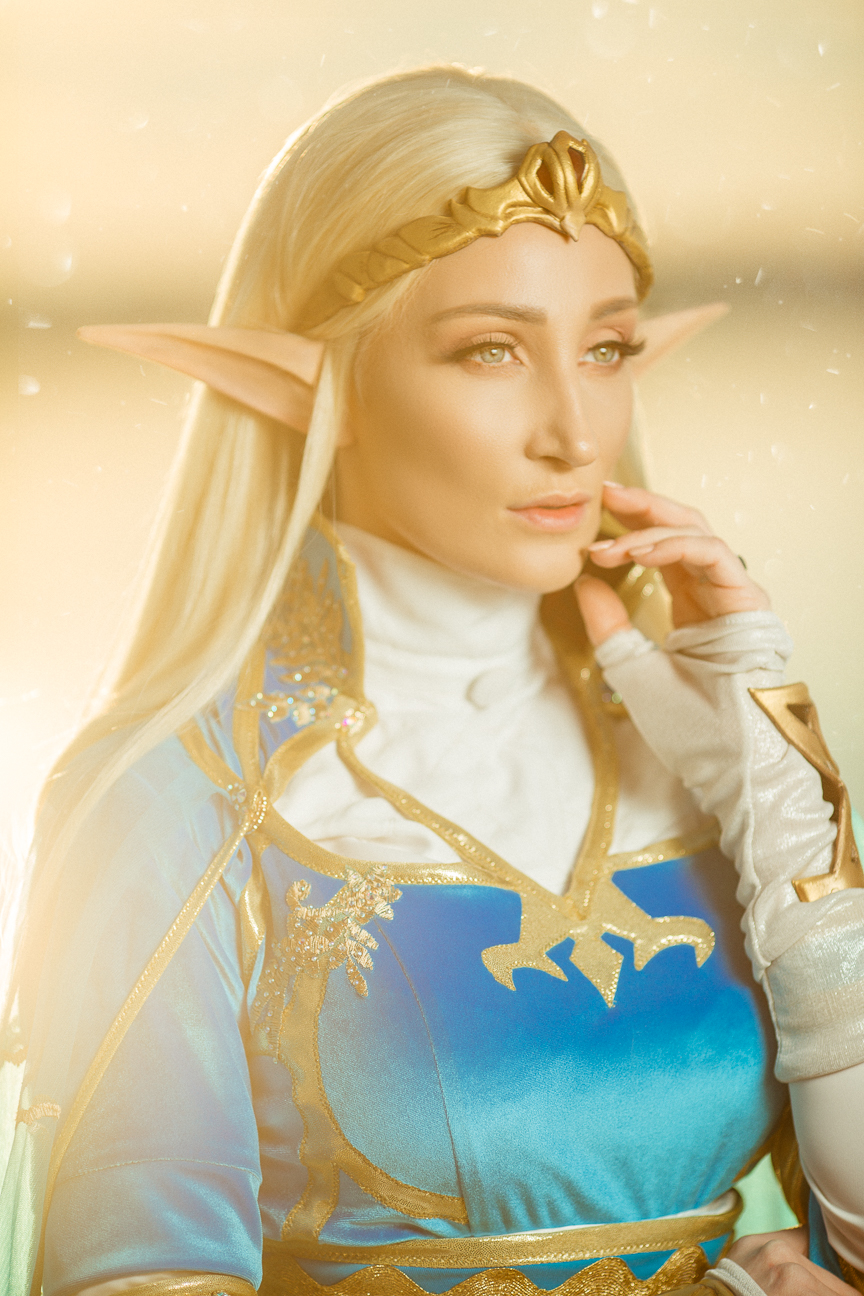 Queen Zelda Duo Sided Print